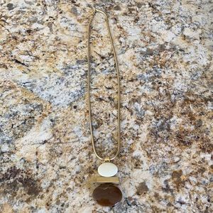 Vintage Avon Necklace.